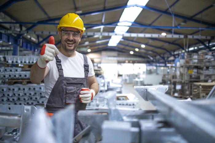 Ahora las industrias manufactureras aportan el 18% de impuestos